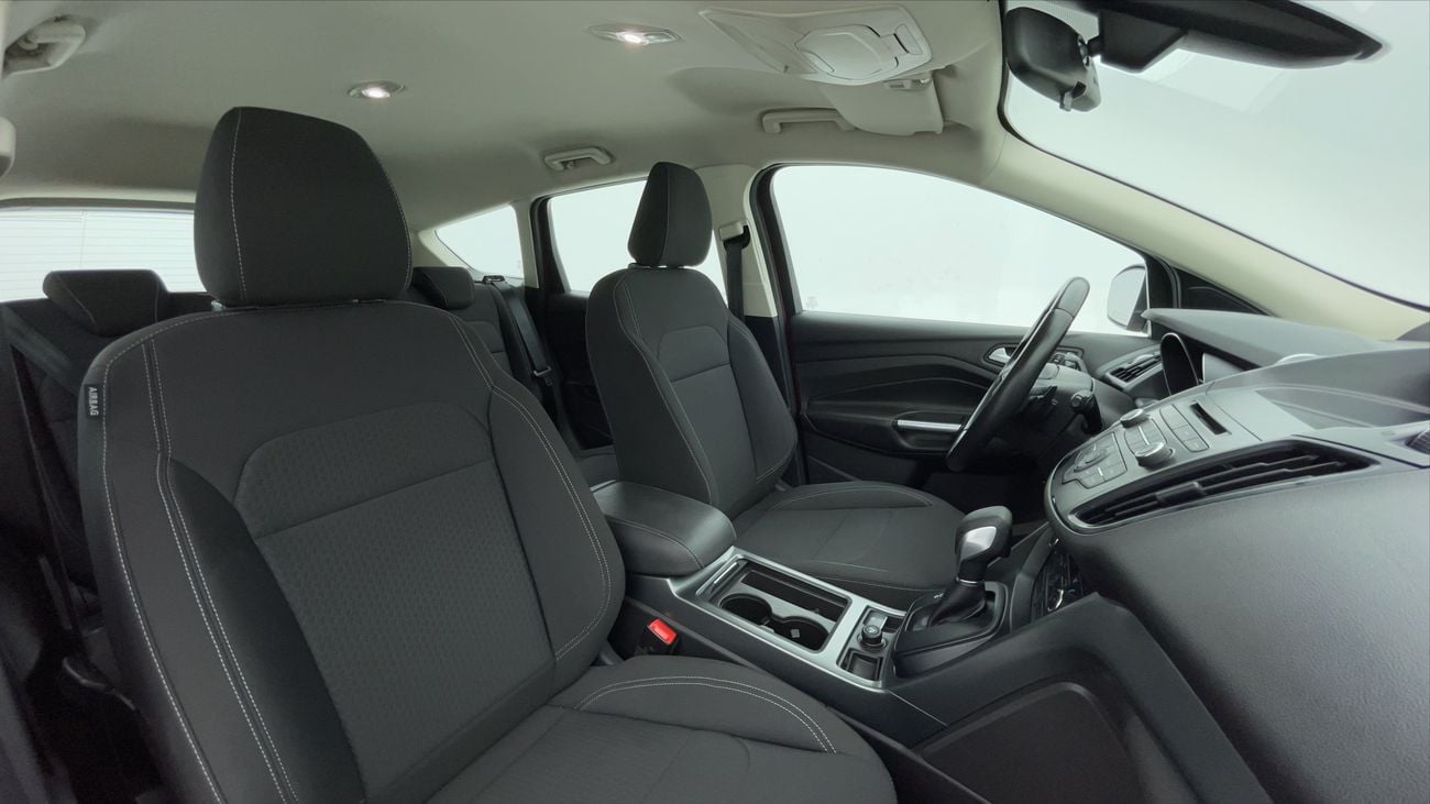 فورد إيسكاب S 2.5 | بدون دفعة مقدمة | اختبار قيادة مجاني للمنزل