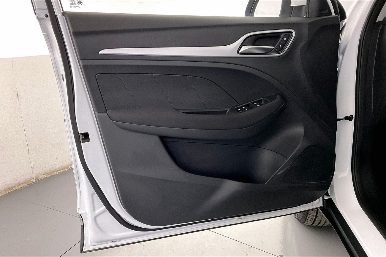 Volkswagen Touareg R-Line| 1 year free warranty | Exclusive Eid offer