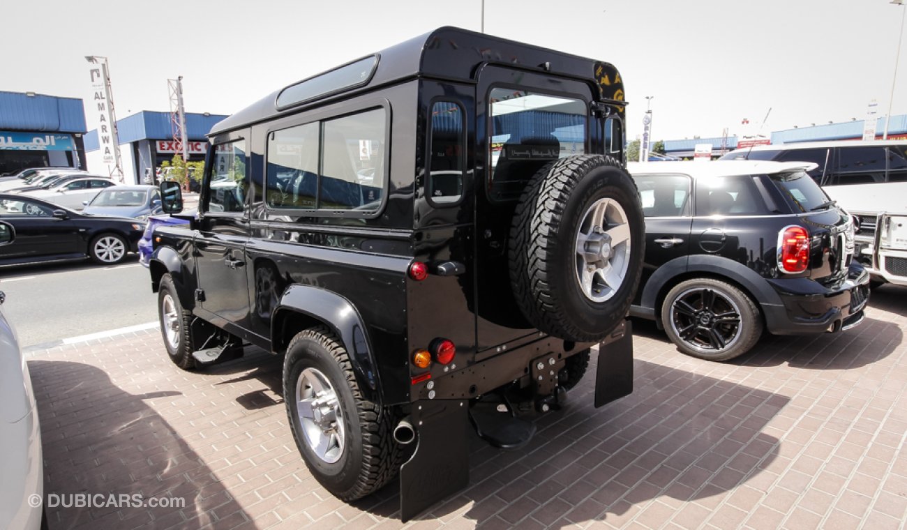 Land Rover Defender