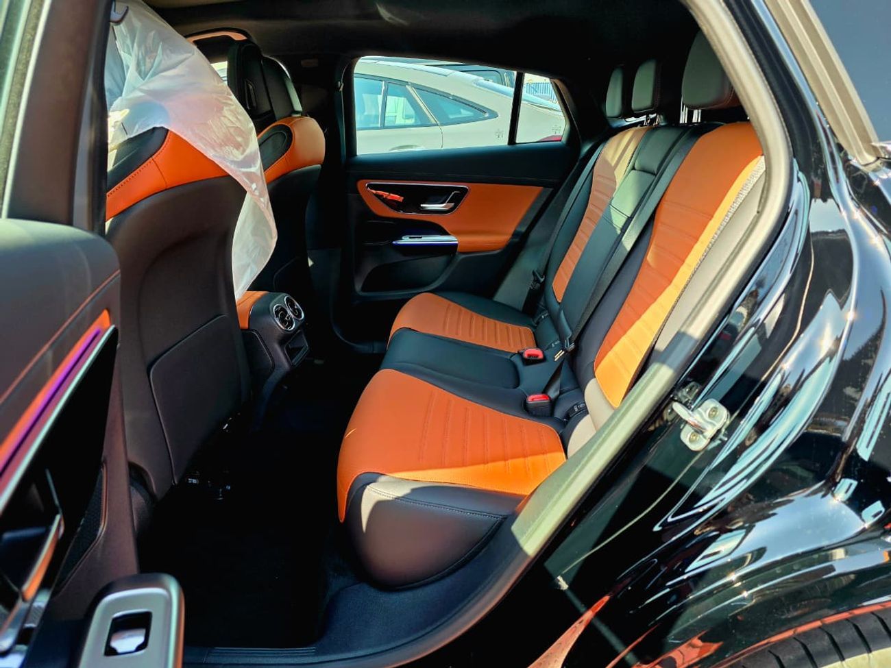 مرسيدس بنز GLC كوبيه 200 AMG Premium under Agency Warranty 2026 GCC