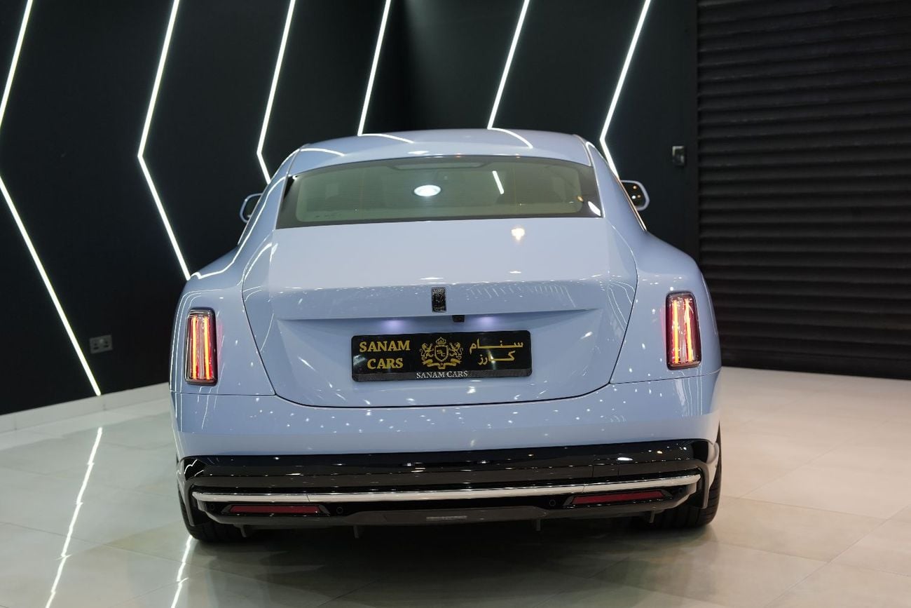 Rolls Royce Spectre STD , Bespoke Audio, Illuminated Grille, Starlight, Dealer Warrr + Serv!!
