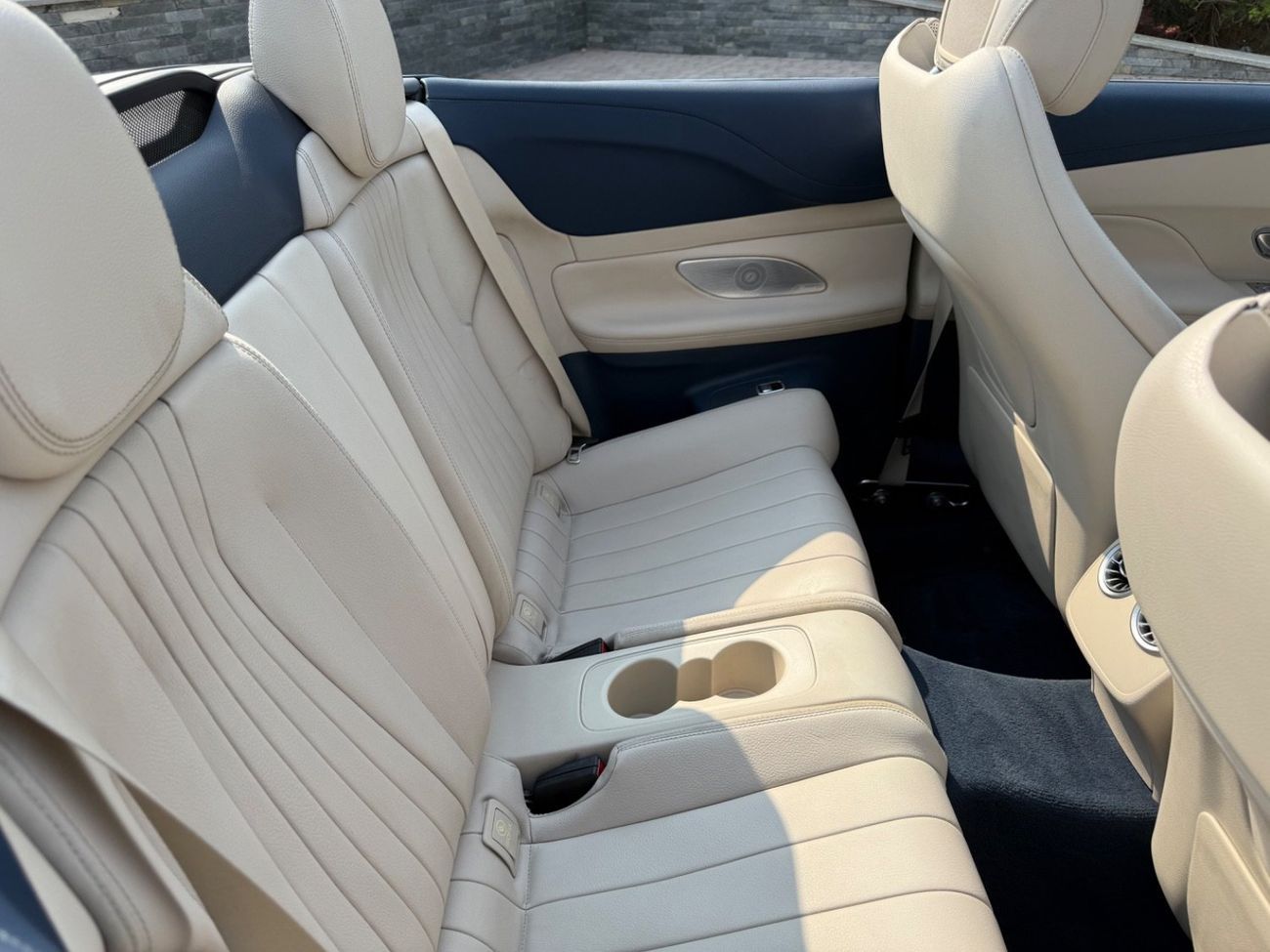 مرسيدس بنز E450 كوبيه