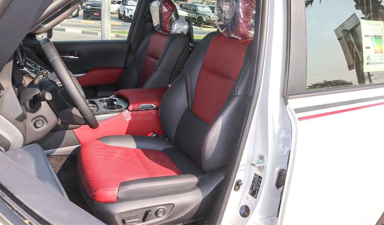 Toyota Land Cruiser 2025 Model Toyota Land Cruiser (LC300) GR-Sport, 3.5 Hybrid 4WD 10A/T 
