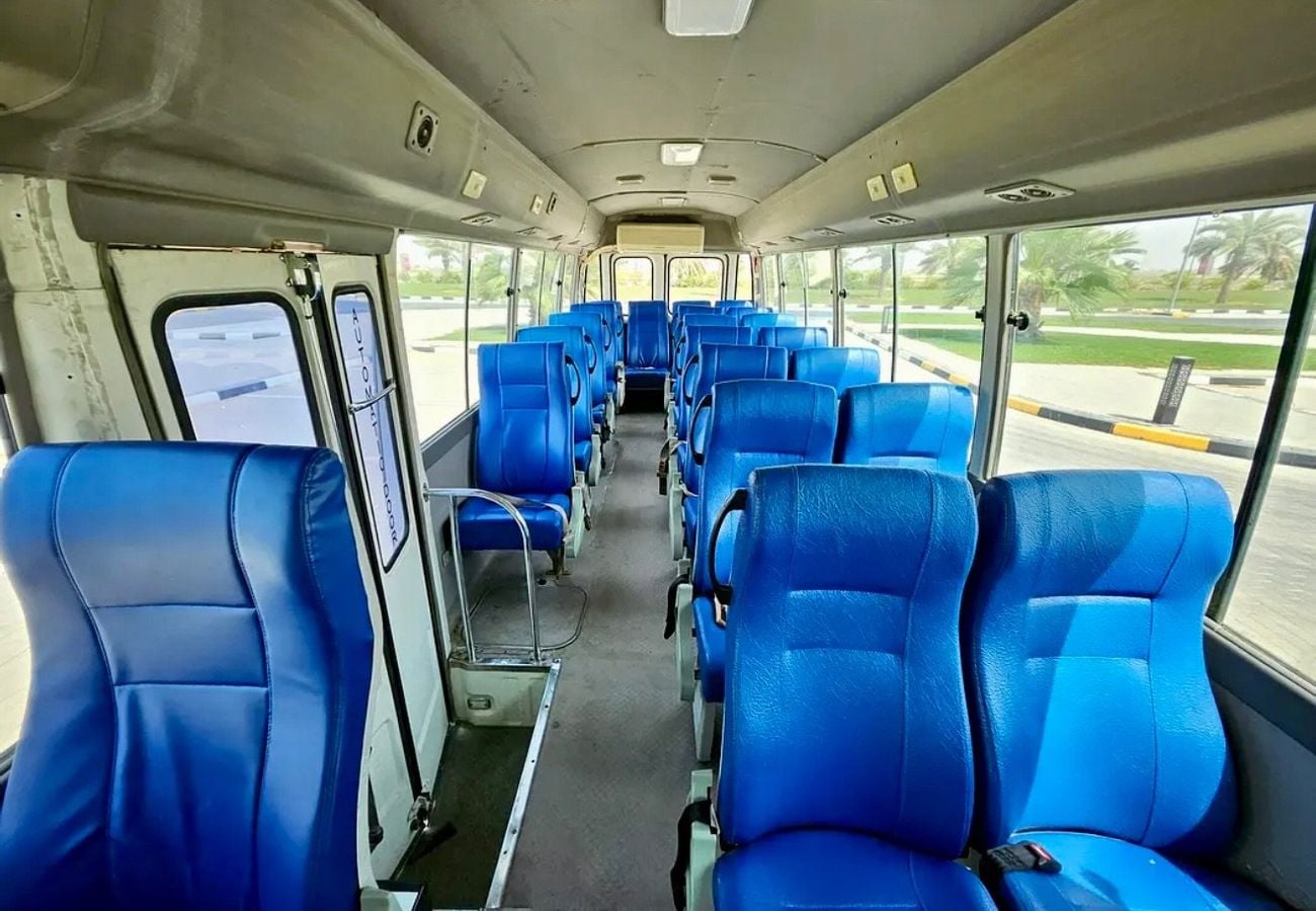 تويوتا كوستر Toyota Coaster Basic
