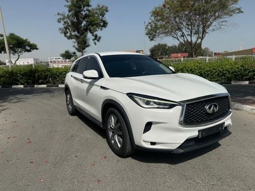 إنفينيتي QX50 LUXE