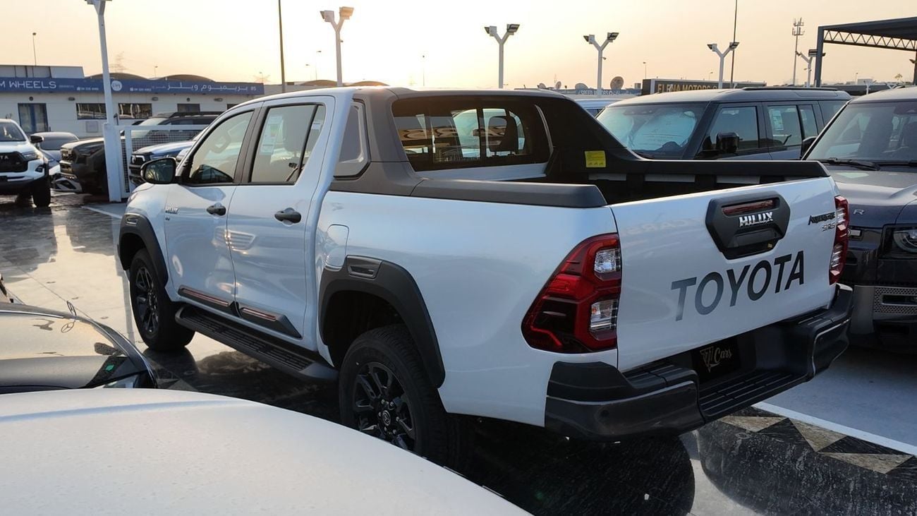 Toyota Hilux TOYOTA HILUX ADVENTURE 4.0L V6 2026