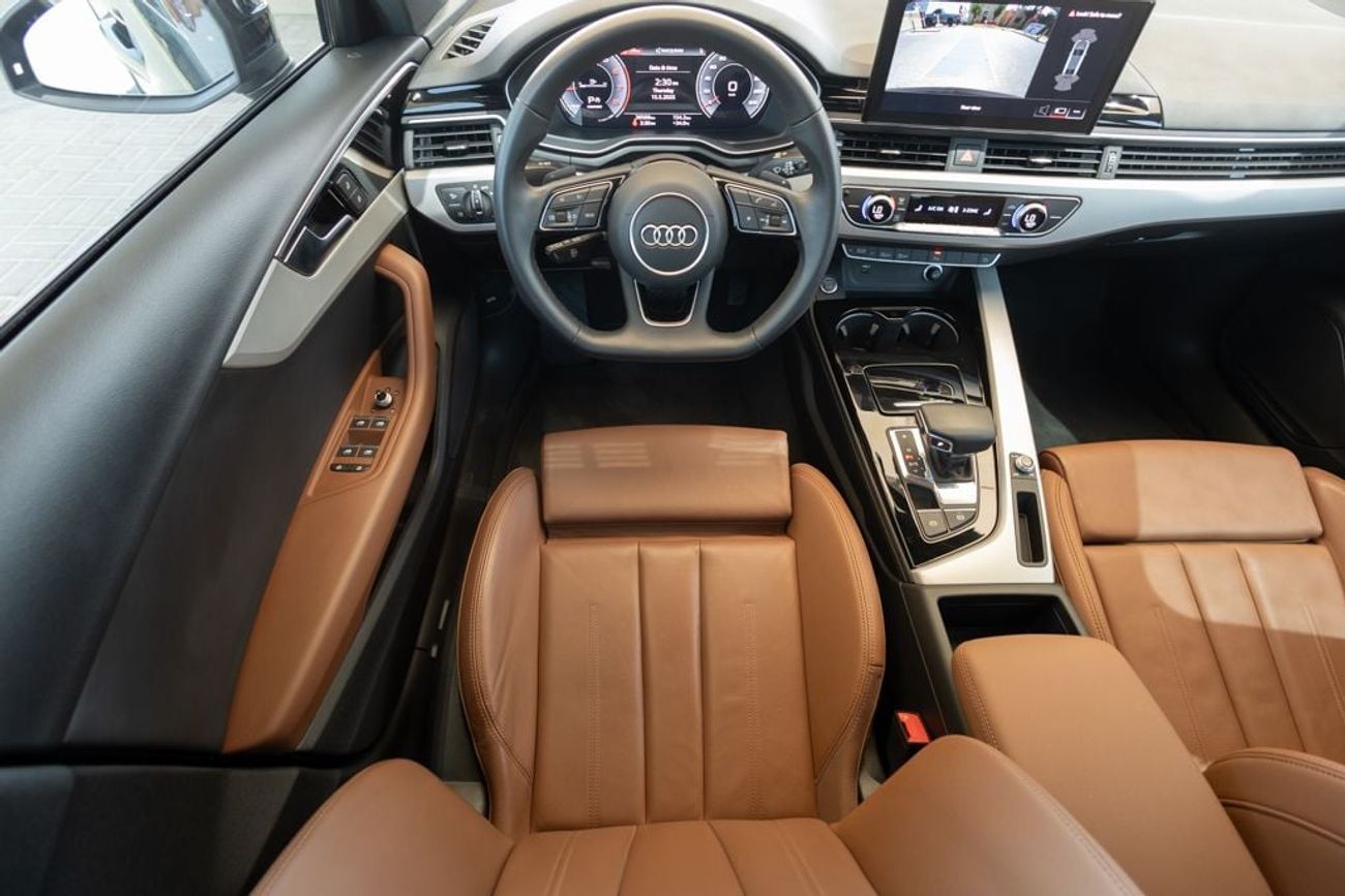 أودي A4 35 TFSI S Line 2.0L