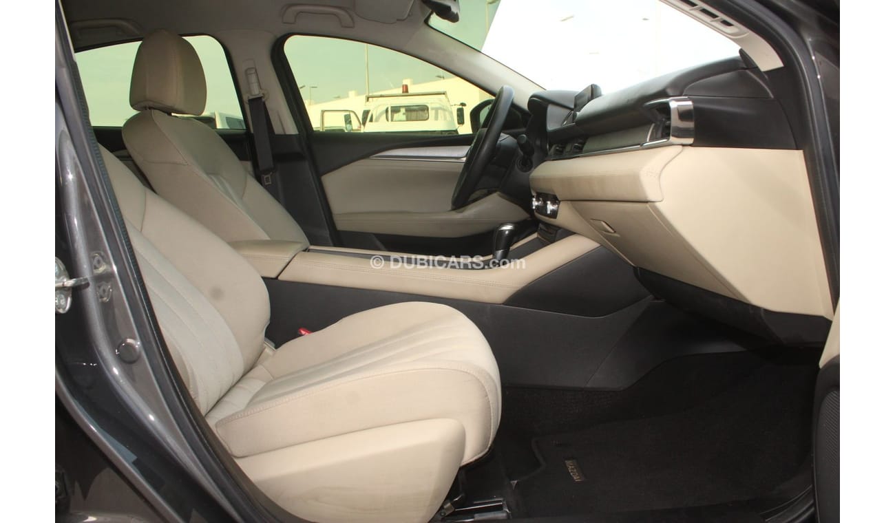 مازدا 6 مازدا 6 2020 خليجي بحالة ممتازة بدون حوادث بدون صبغ ماعدا قطعة واحده