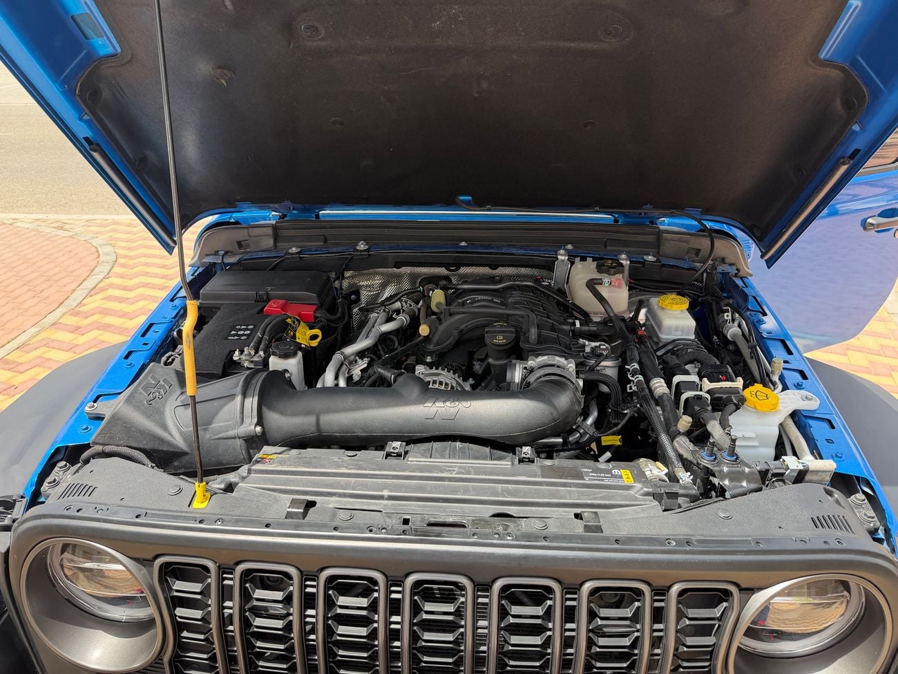 Jeep Wrangler 2024 Jeepers Edition Rubicon V6 in perfect condition!