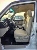 Mitsubishi Pajero GLS 3.5/ 4WD/ LEATHER/ DVD CAMERA/ LOW MILEAGE/ ONLY FOR EXPORT / LOT#700167