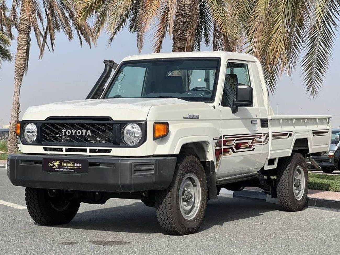 تويوتا لاند كروزر بيك آب LC79 S/C 4.2L DSL M/T // 2024 // STANDERD OPTION // SPECIAL OFFER // BY FORMULA AUTO // FOR EXPORT