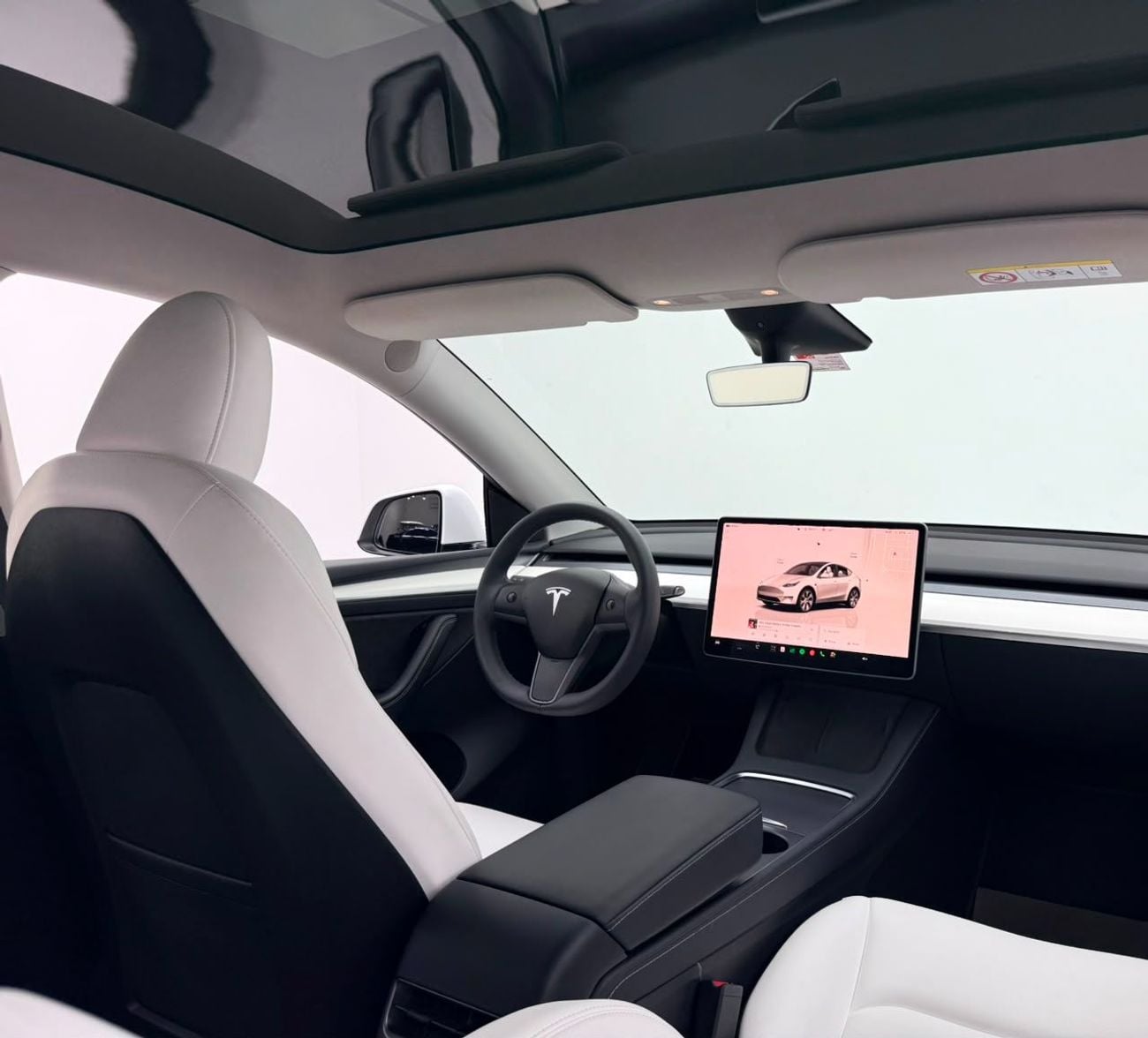 Tesla Model Y 2023 Tesla Model Y Long Range, Tesla Warranty+Full Service History, Excellent Condition, GCC Specs.