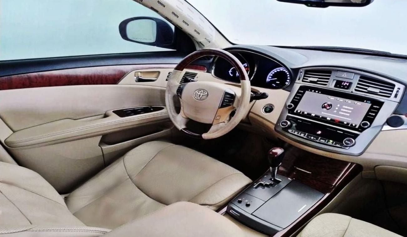 Toyota Avalon 3.5L-6CYL EXCELLENT CONDITION GCC SPECIFICATION