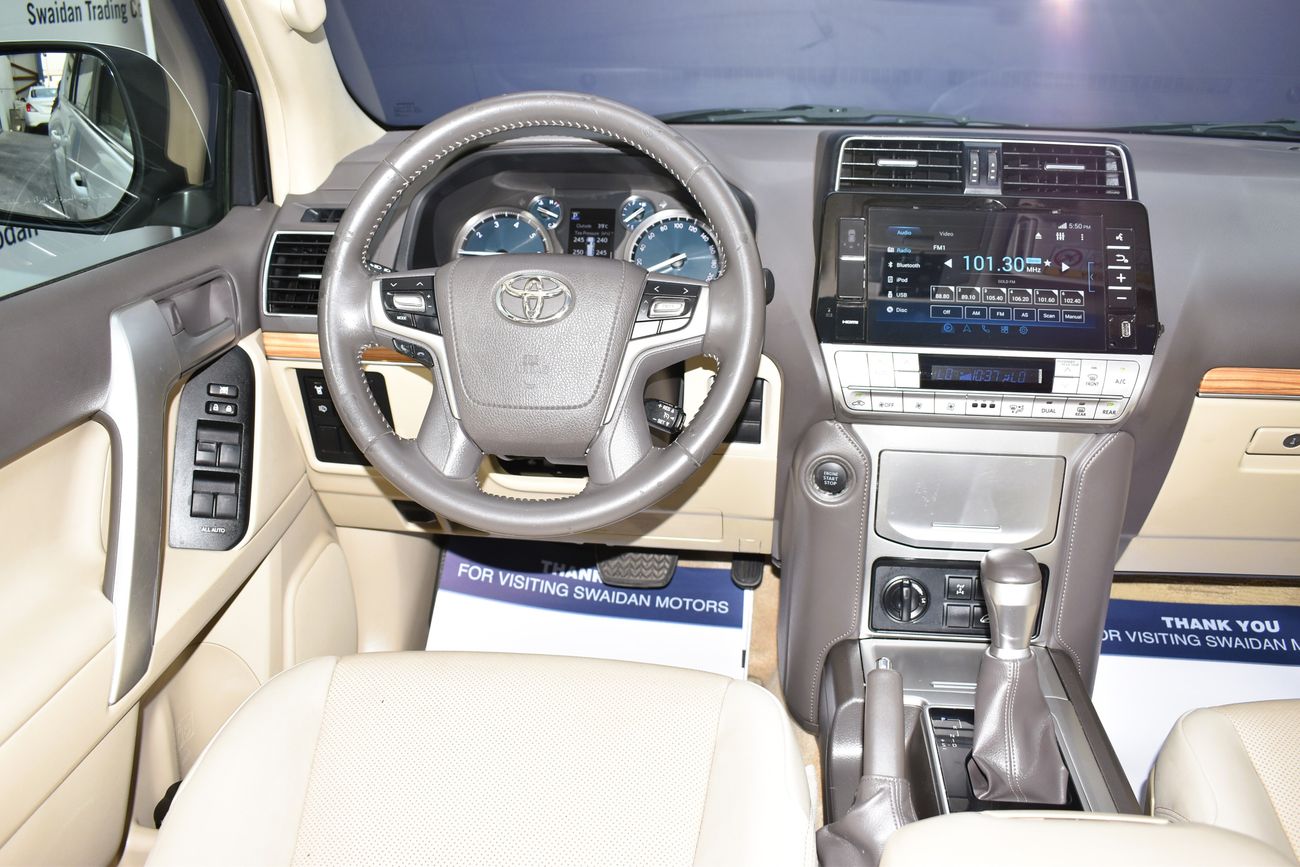 Toyota Prado AED 2599 PM | 4.0L VXR V6 4WD GCC WITH DEALER WARRANTY