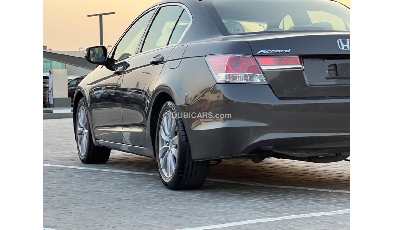 هوندا أكورد Honda Accord, 2011 GCC model, No. 2, cruise control, 172,000 km wheels, the car is in very excellent