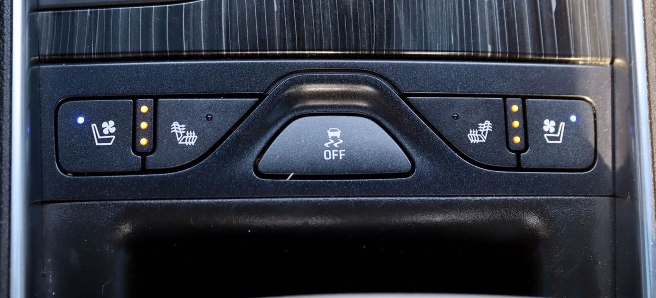 شيفروليه إمبالا Chevrolet impala V6 2019 full option GCC accident-free in excellent condition, 1345 pm