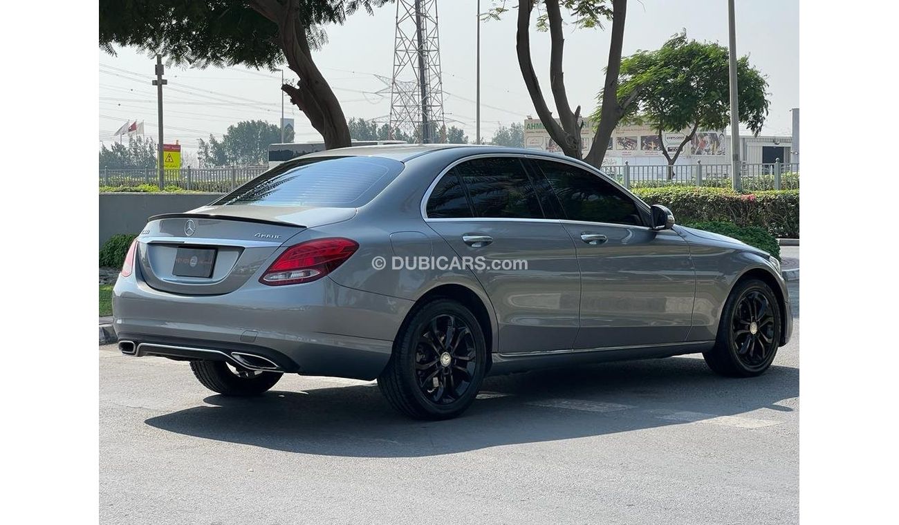 Mercedes-Benz C 300 Sport MERCEDES BENZ C300 2015 4MATIC IN PERFECT CONDITION WITH WARRANTY