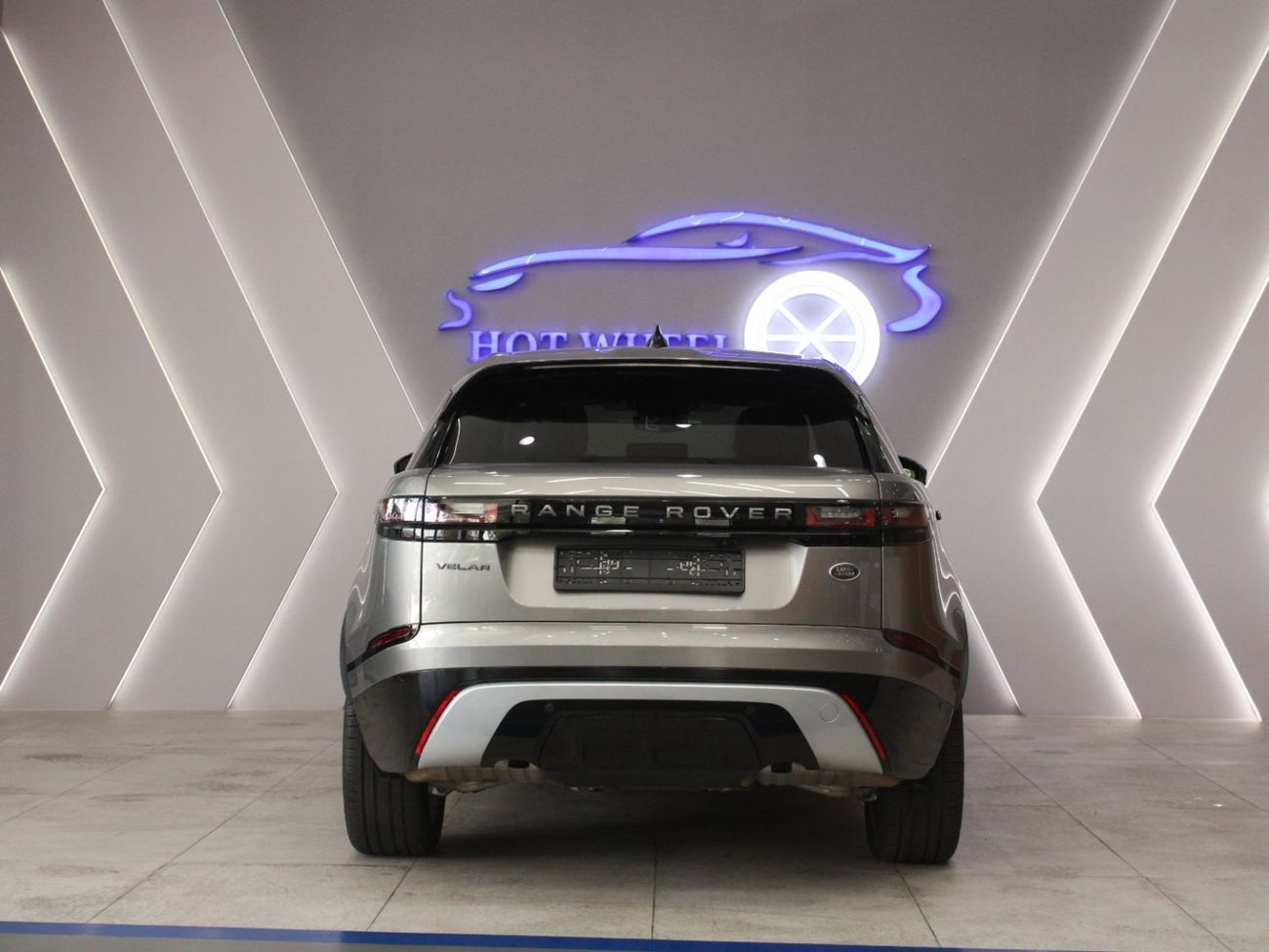 Land Rover Range Rover Velar | R-Dynamic | V4