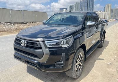 Toyota Hilux diesel 2.8 liter ,right hand drive automatic ,full option
