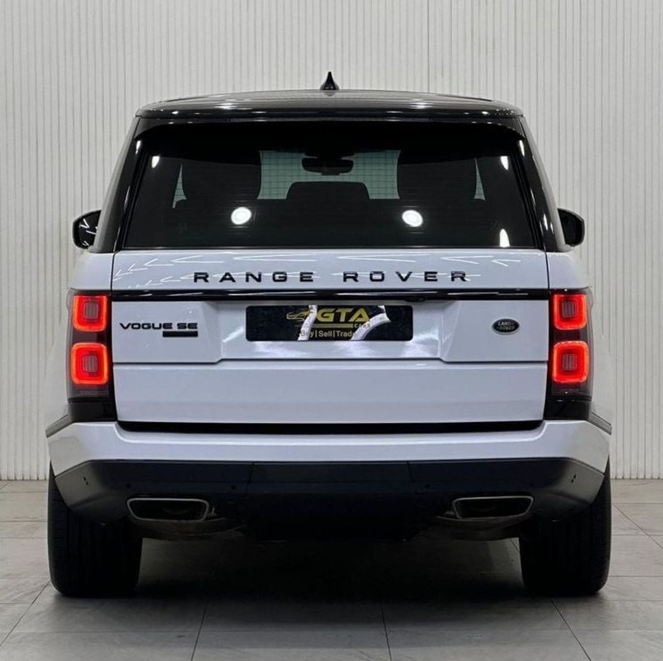 لاند روفر رينج روفر Vogue 5.0L 2019 Range Rover Vogue SE V8, 1 Year Warranty, Full Service History, GCC