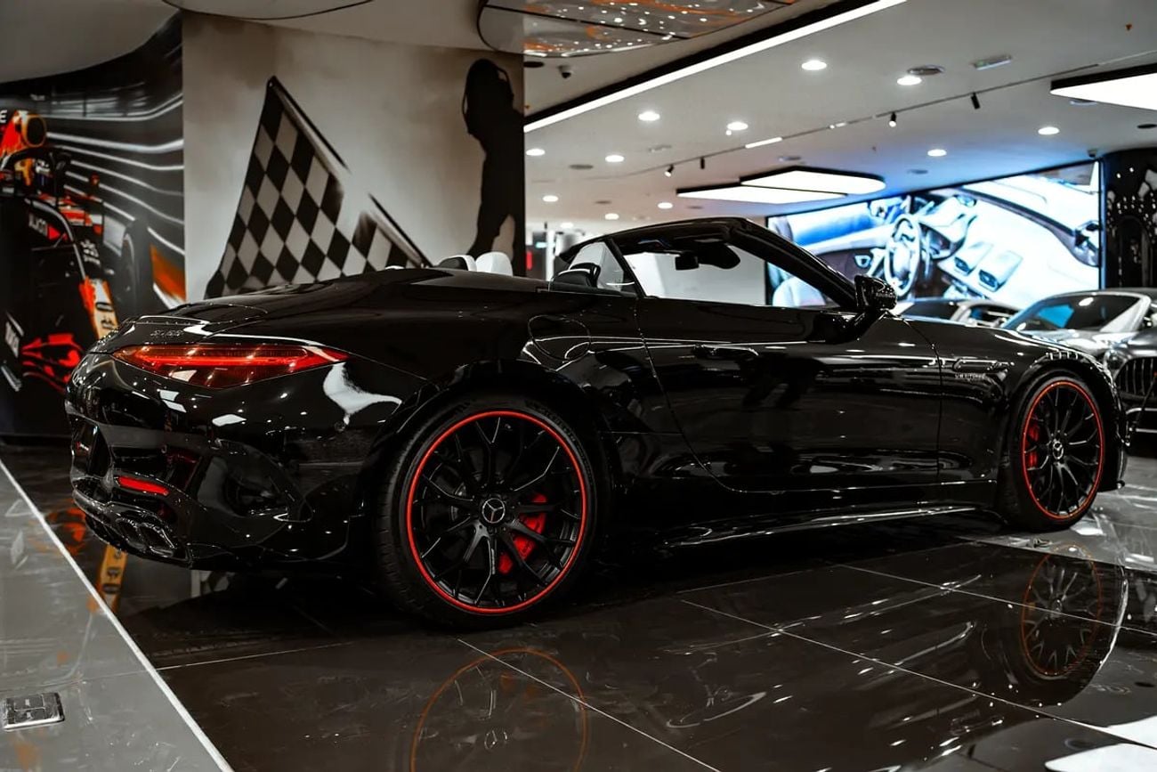 مرسيدس بنز SL 55 AMG SL 55 AMG 4Matic Plus - GCC Specs