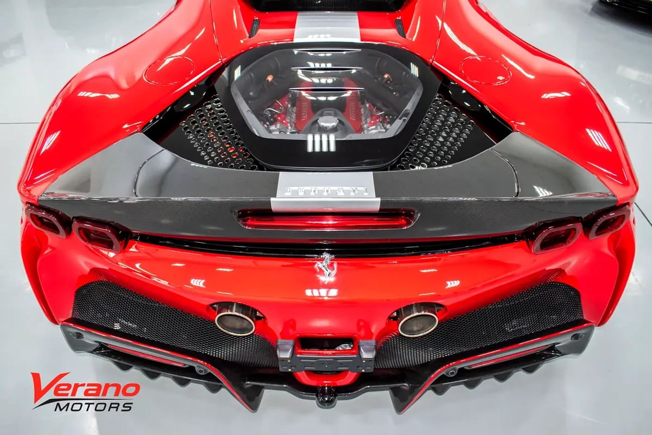 فيراري SF90 ستراديل SF90 Assetto Fiorano | Extended Carbon Spec | Al Tayer Service And Warranty | Full Spec