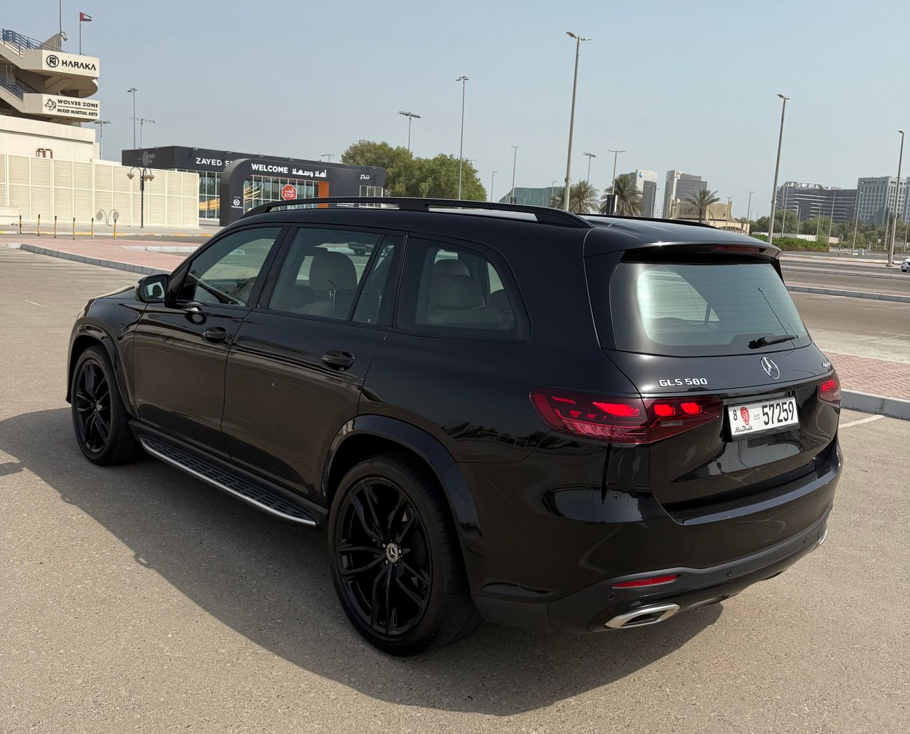 مرسيدس بنز GLS 580 Night Package Full Option