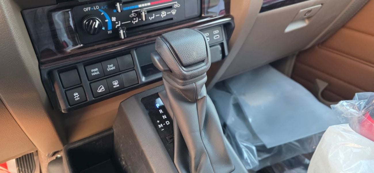 Toyota Land Cruiser 70 DIESEL FULL OPTION