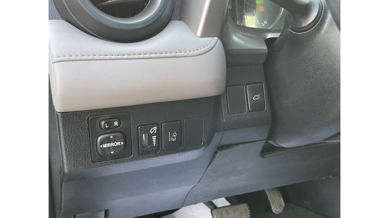 Toyota RAV4 VXR HEV 2018 TOYOTA RAV4 XLE HYBRID FULL OPTIONS IMPORTED FROM USA