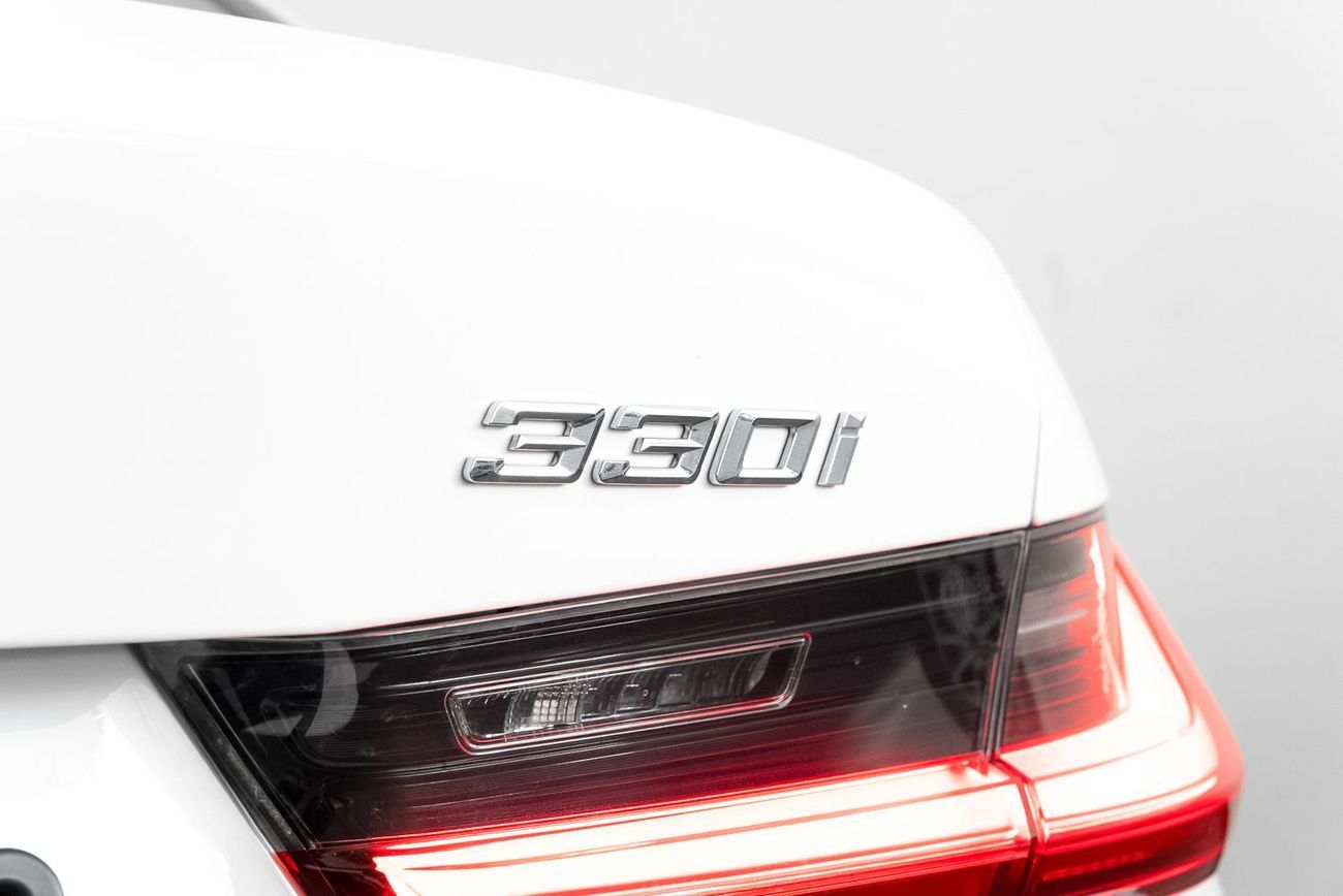 بي أم دبليو 330i M Sport 2.0L (255 HP)