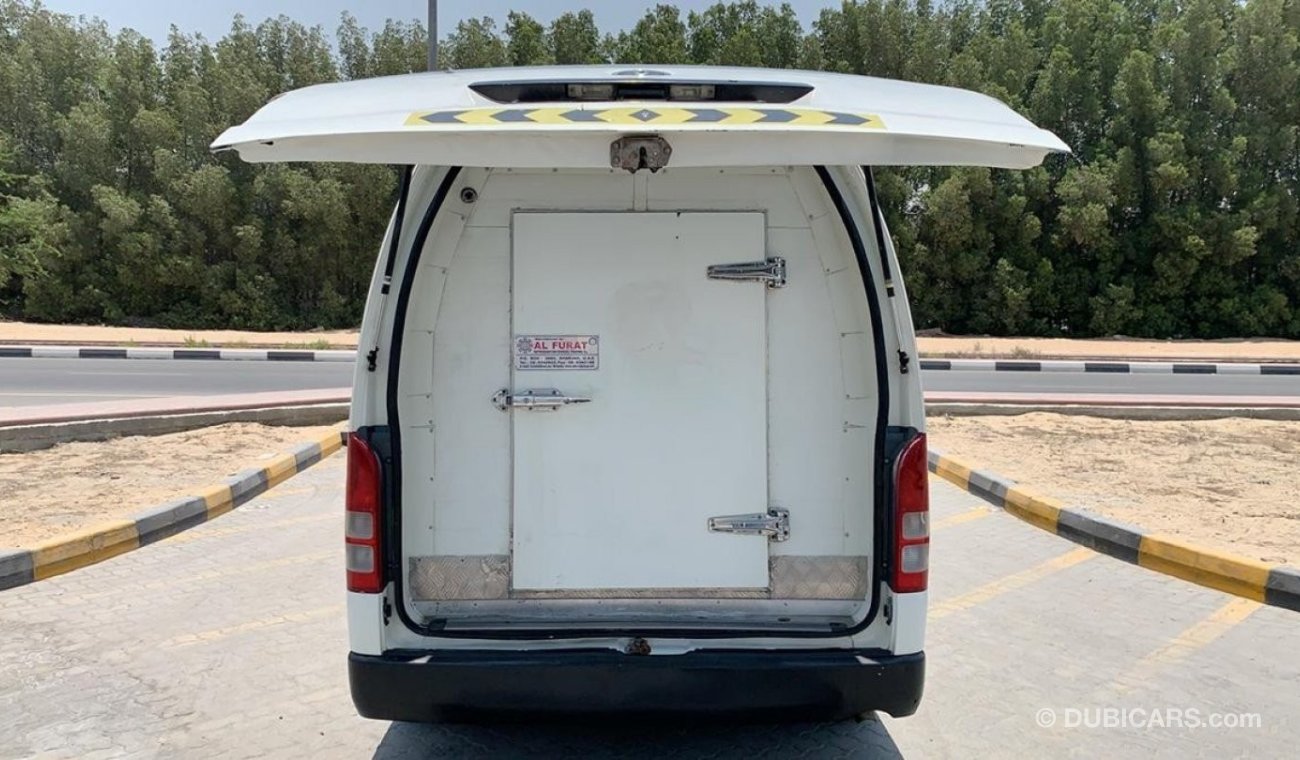 Toyota Hiace 2012 chiller Ref#332