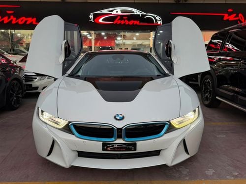BMW i8 STD BMW i8 Coupe 2015 | Plug-in Hybrid | futuristic Design