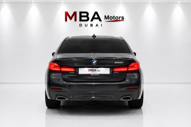 BMW 5 Series M SPORT, миниатюра 22