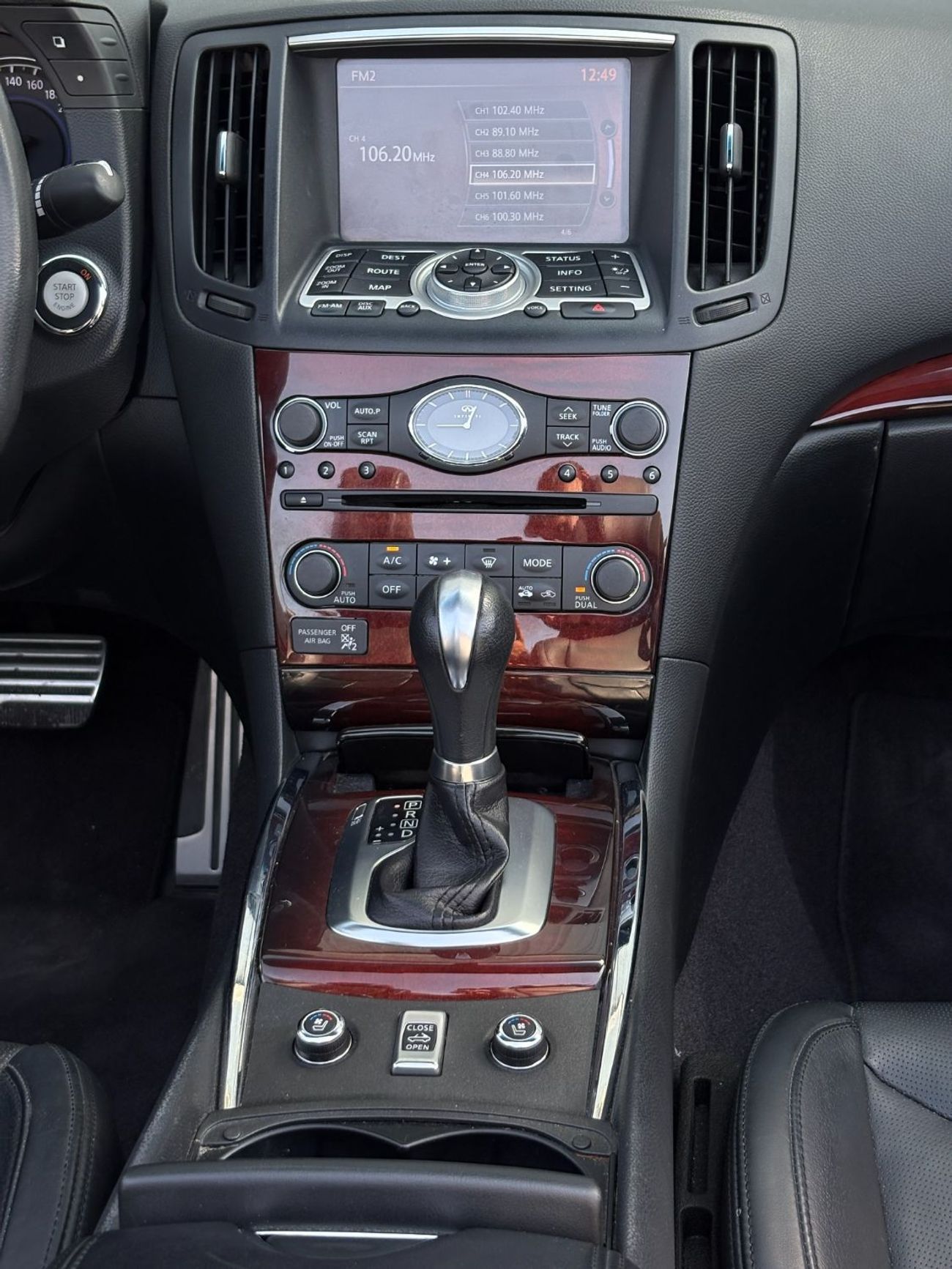 إنفينيتي Q60 Q60 CONVERTIBLE 3.7L V6 A/T | 2016 | GCC SPECS