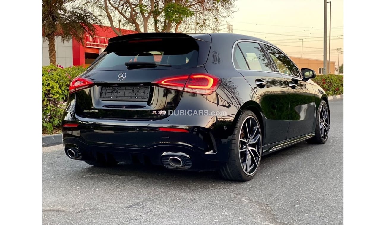 Mercedes-Benz A 35 AMG Premium