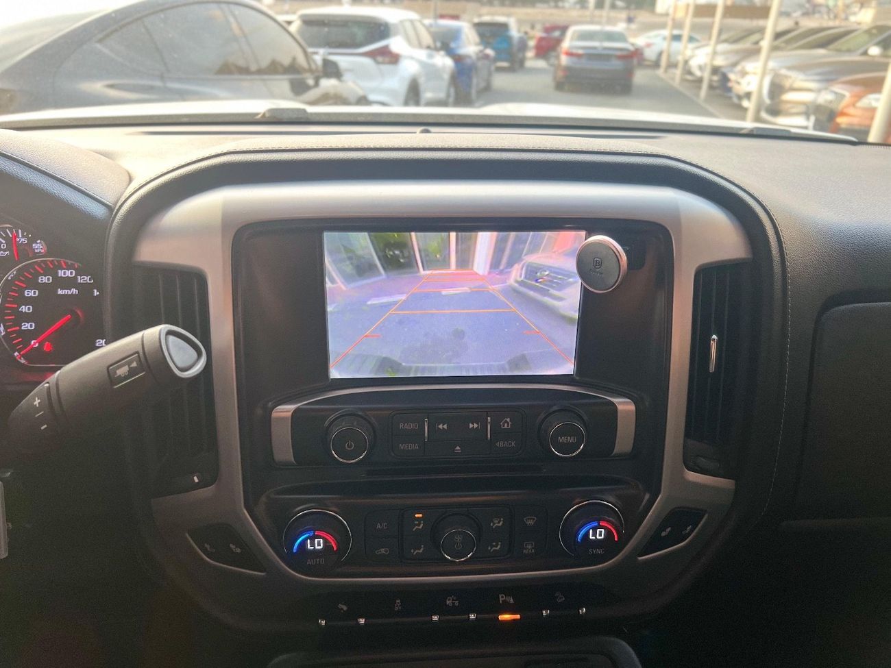 جي أم سي سييرا 1500 SLE 5.3L Double Cab Utility 4WD