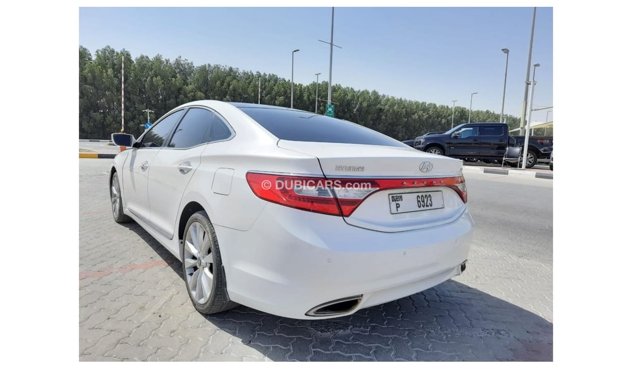 هيونداي أزيرا هيونداي أزيرا 2014 بانوراما فل المواصفات للبيع