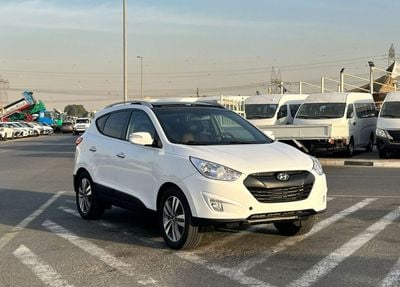 هيونداي توسون  2014 Hyundai Tucson 2.4L V4 - Rear Camera - panoramic sunroof - Leather Seats