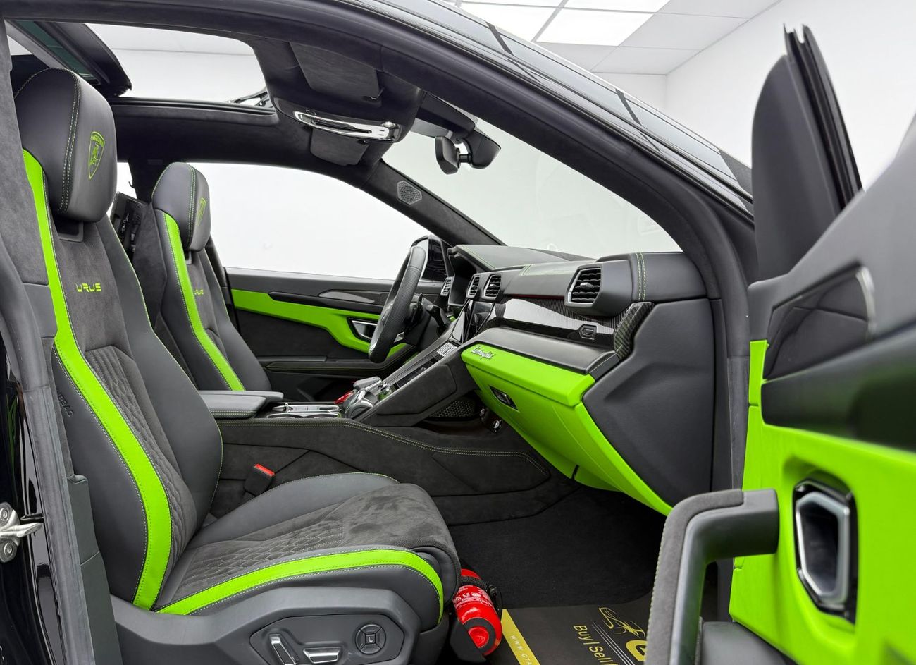 Lamborghini Urus S 4.0T V8 2023 Lamborghini Urus S, 2029 Lamborghini Warranty, 2026 Lamborghini Service Pack, Low Km,