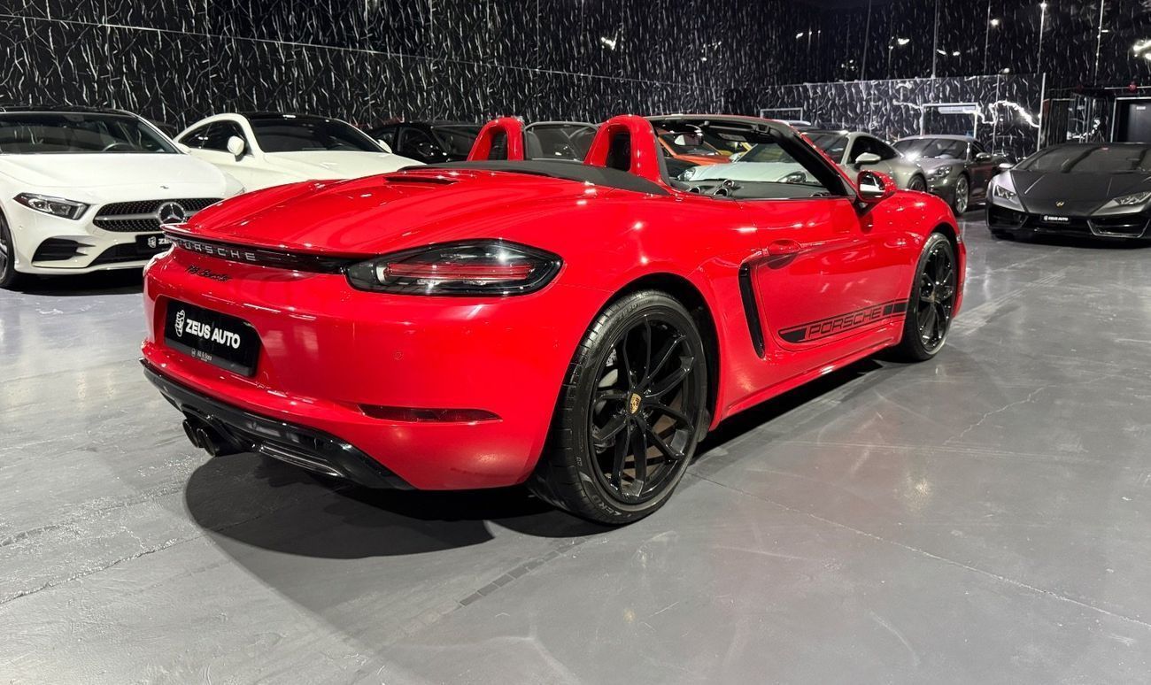 بورش بوكستر 718 Std 2.0L A/T 2024 Porsche 718 Boxster Style Edition, 2026 Porsche Warranty , Low Kms, GCC