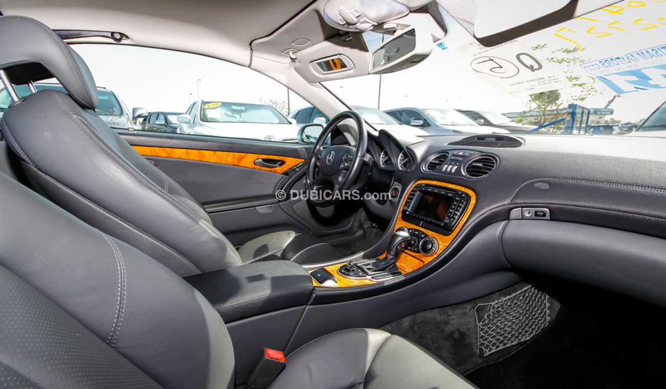 مرسيدس بنز SL 550