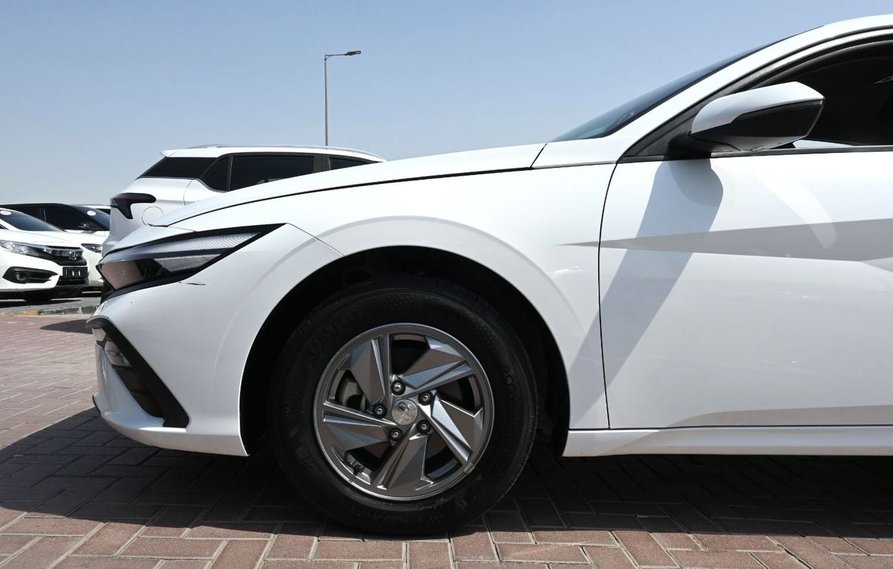Hyundai Elantra SMART