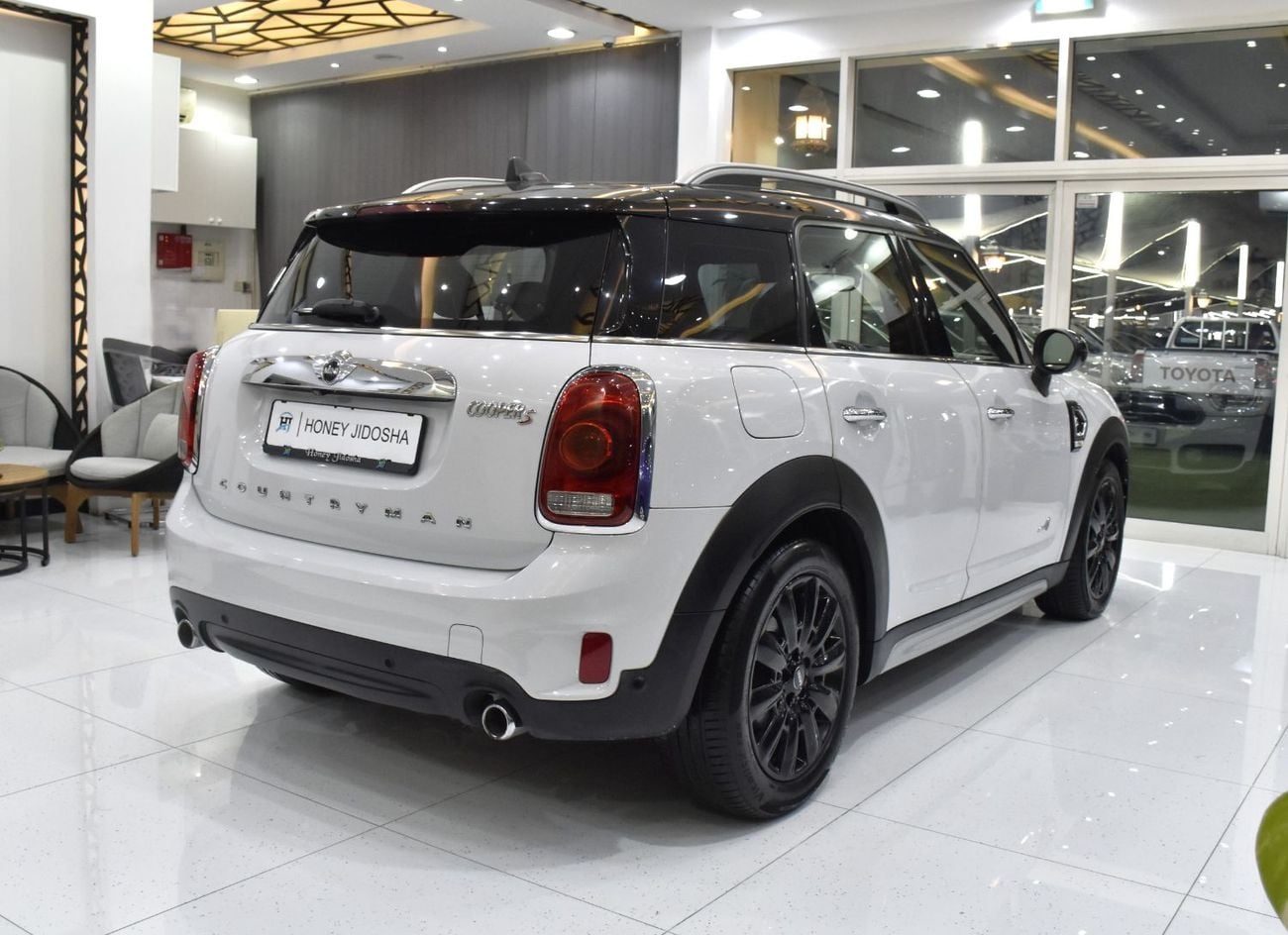 Mini Cooper S Countryman ALL4 EXCELLENT DEAL for our Mini Countryman Cooper S All4 ( 2018 Model ) in White Color GCC Specs