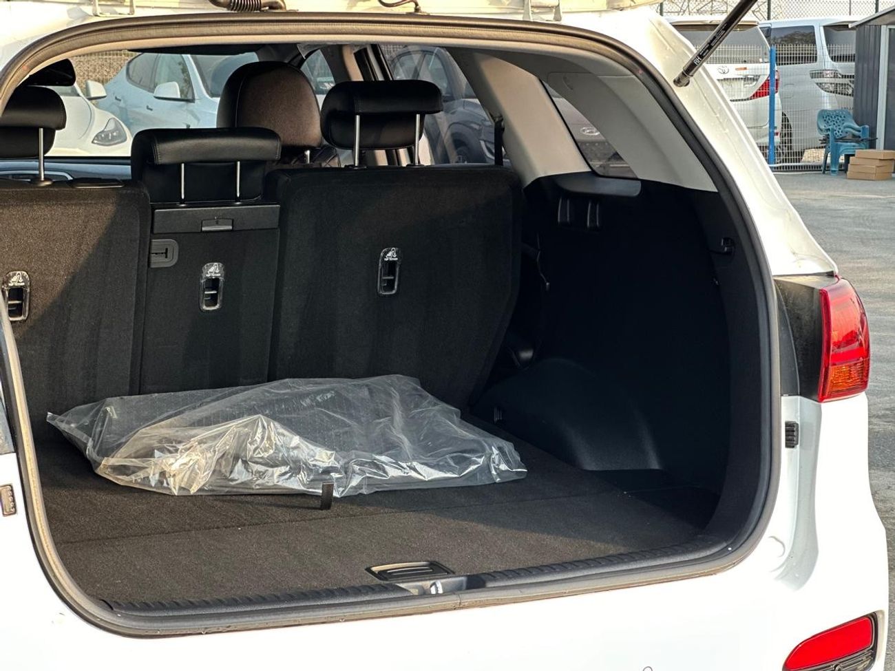 كيا سورينتو LX