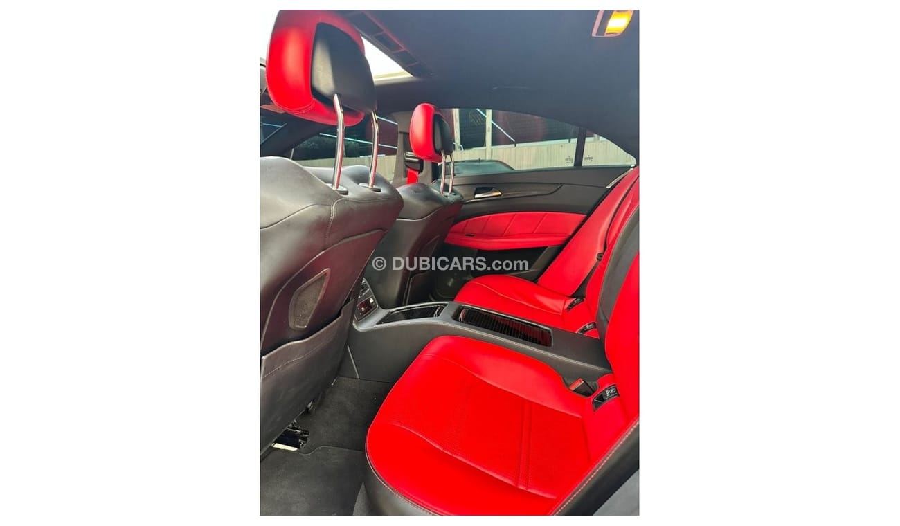 مرسيدس بنز CLS 63 AMG Std مرسيدس سي ال اس 63 AMG ايديشن  موديل : 2012  ممشي : 164.000 السعر : 78.000 مواصفات خليجية فل اوب