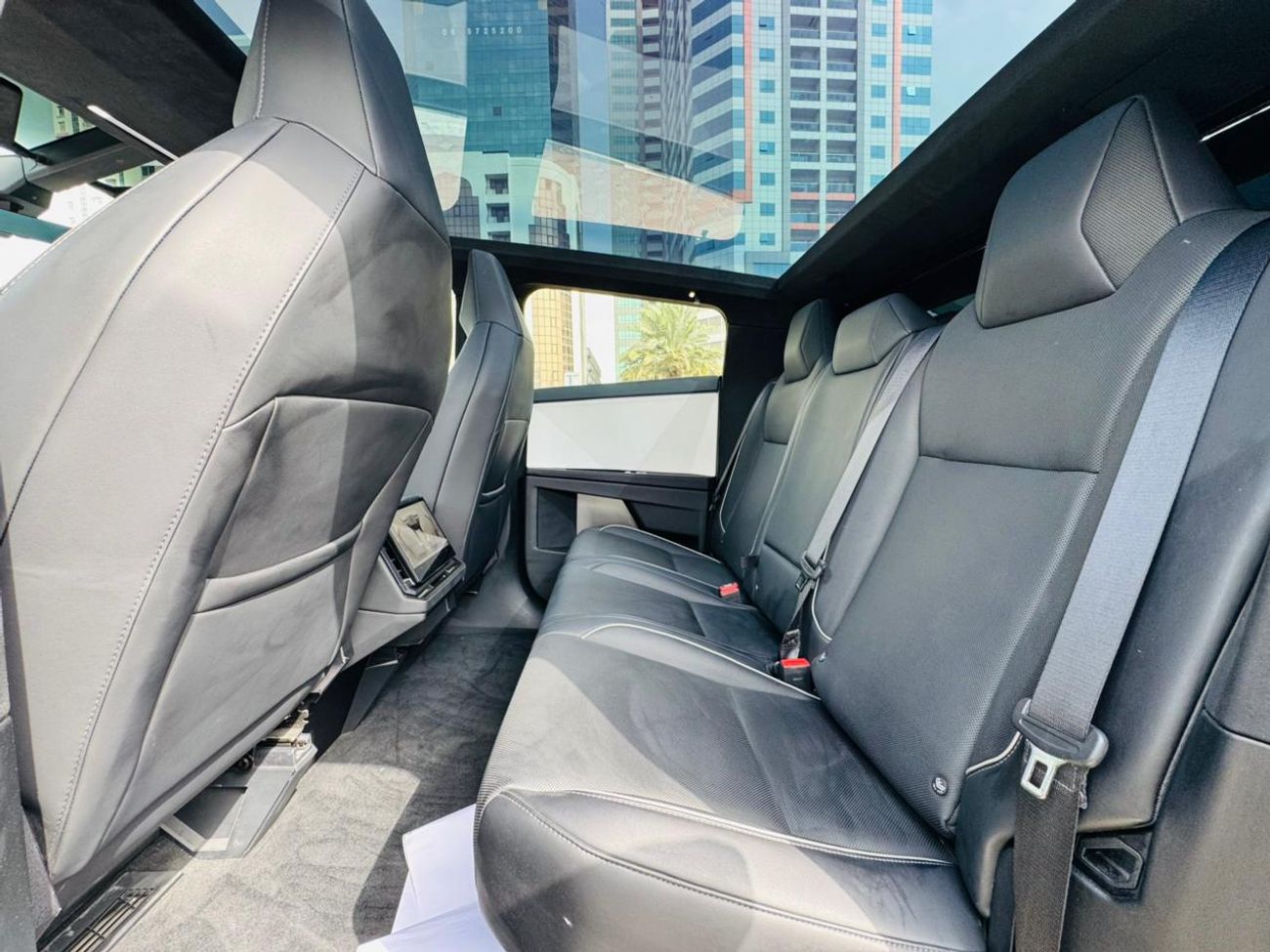 Tesla Cybertruck Cyberbeast