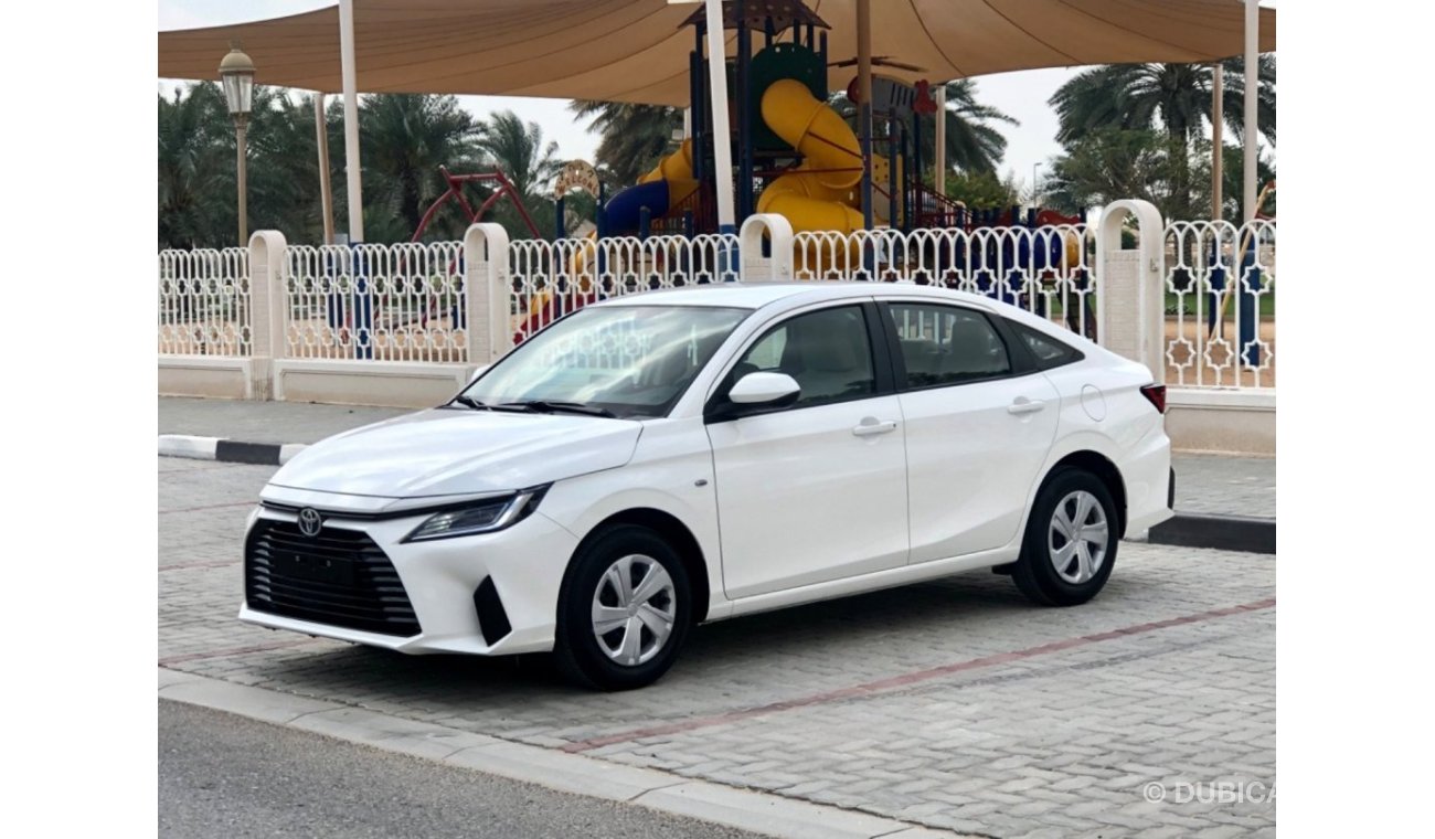 تويوتا يارس Toyota Yaris 2023 GCC Specs Free accident 3000 Km Low mileage