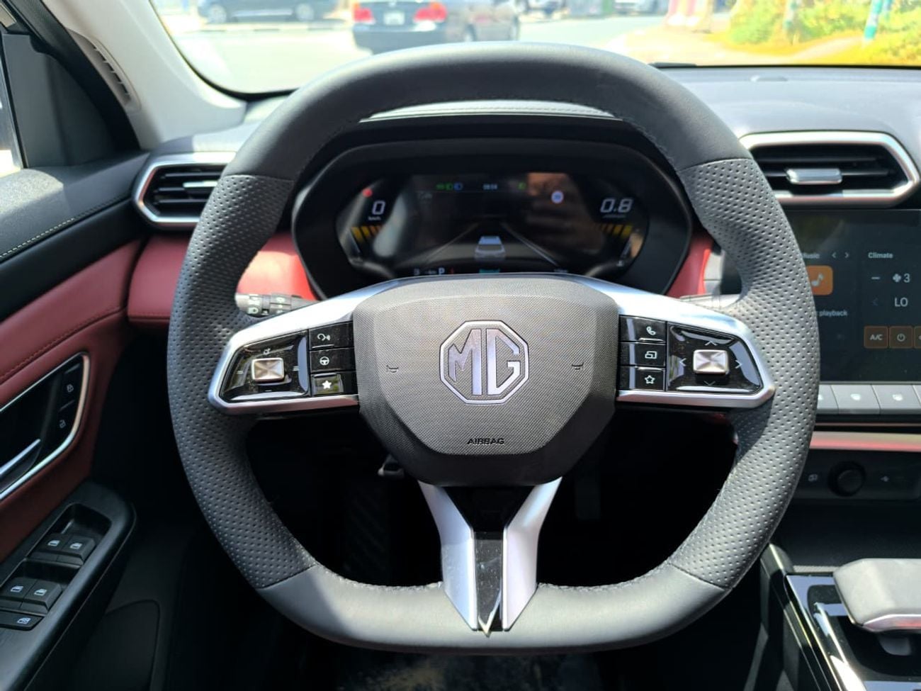 MG ZS LUX MG ZS 1.5 Turbo Engine New Shape GCC Specs Full Option 2025 Model Brand New