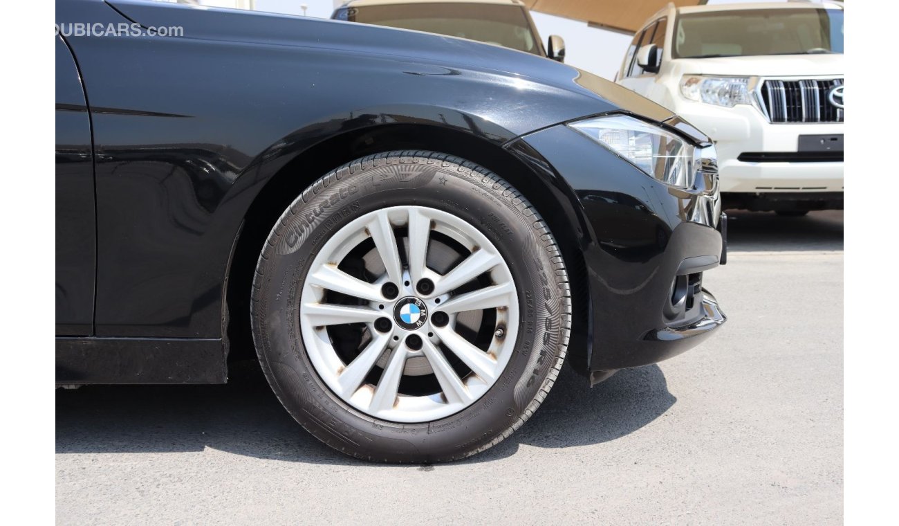 بي أم دبليو 318i BMW 318i 2017 GCC 1.6L