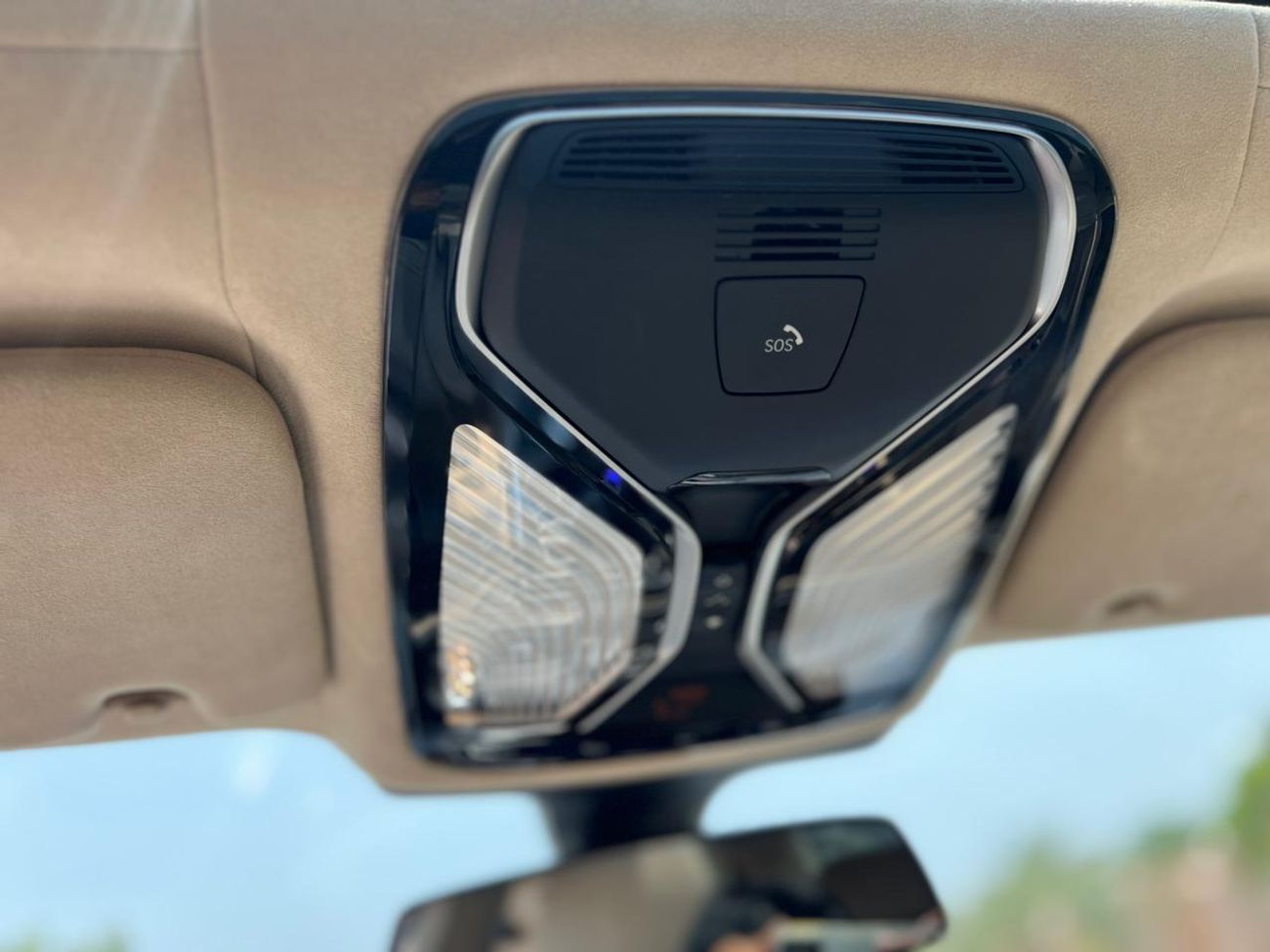 BMW 750i 7 SERIES | X-DRIVE | FULL OPTION | BLUE EXTERIOR COLOR | REAR VIEW CAMERA | ELECTRIC SEAT | SUNROOF